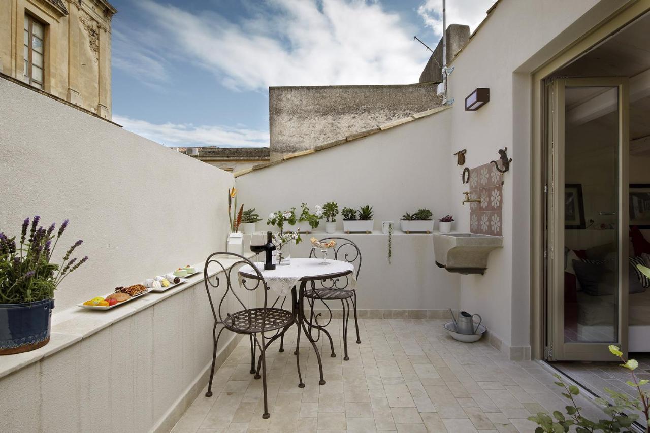 Nicotera Apartment Noto Eksteriør billede