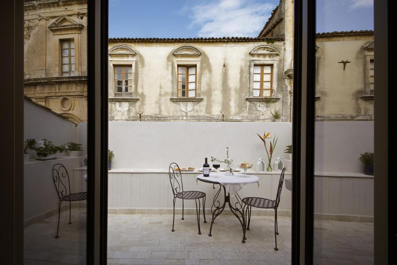 Nicotera Apartment Noto Eksteriør billede